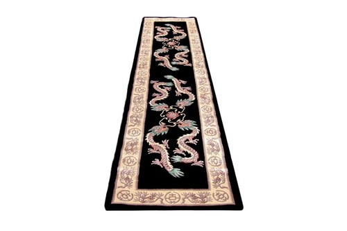 100% Wool Black Premier Superwashed Chinese Rug Design Handknotted in China with a 25mm pile Image 8
