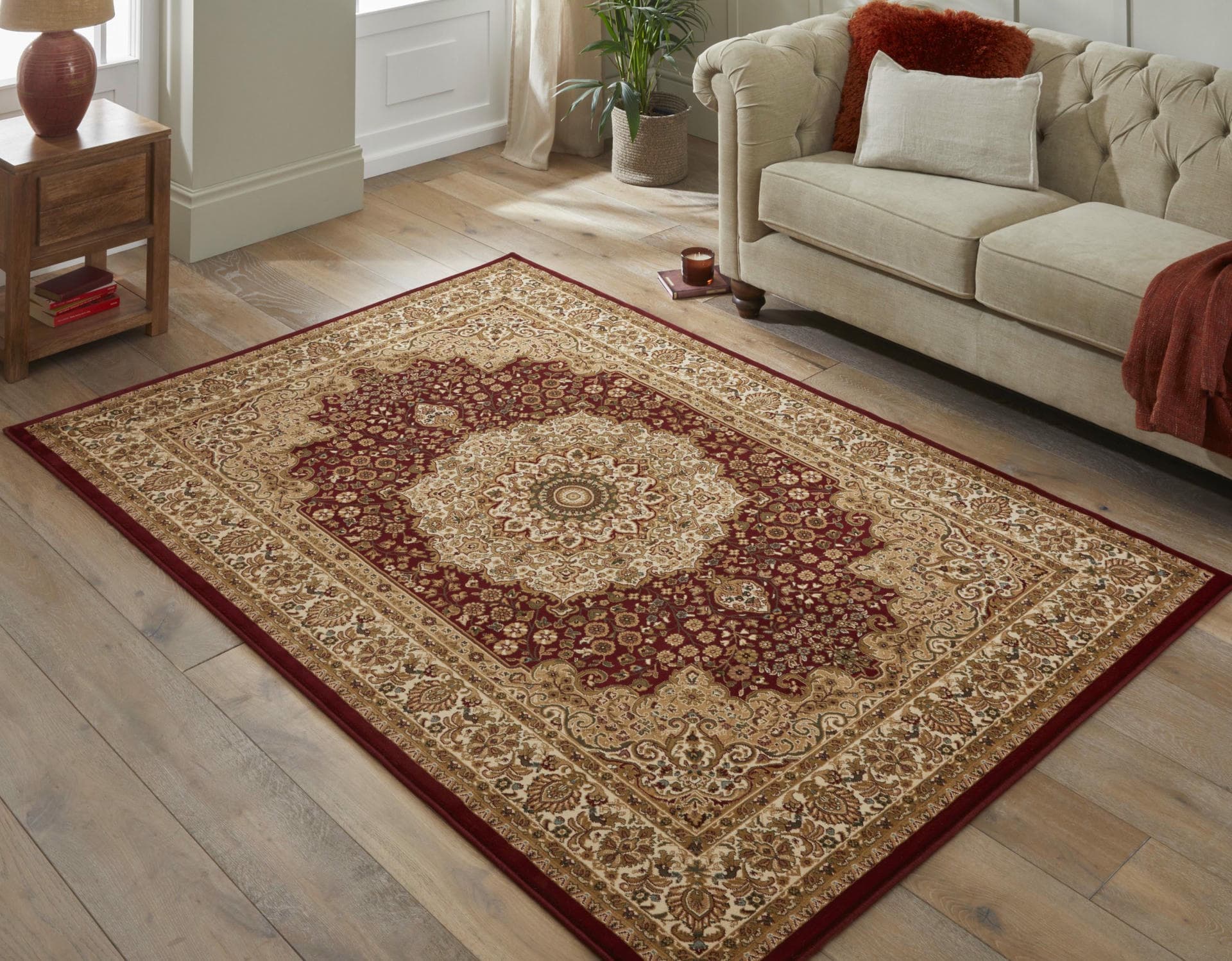GRAND HERITAGE - GH101 - Red rug, photo 2