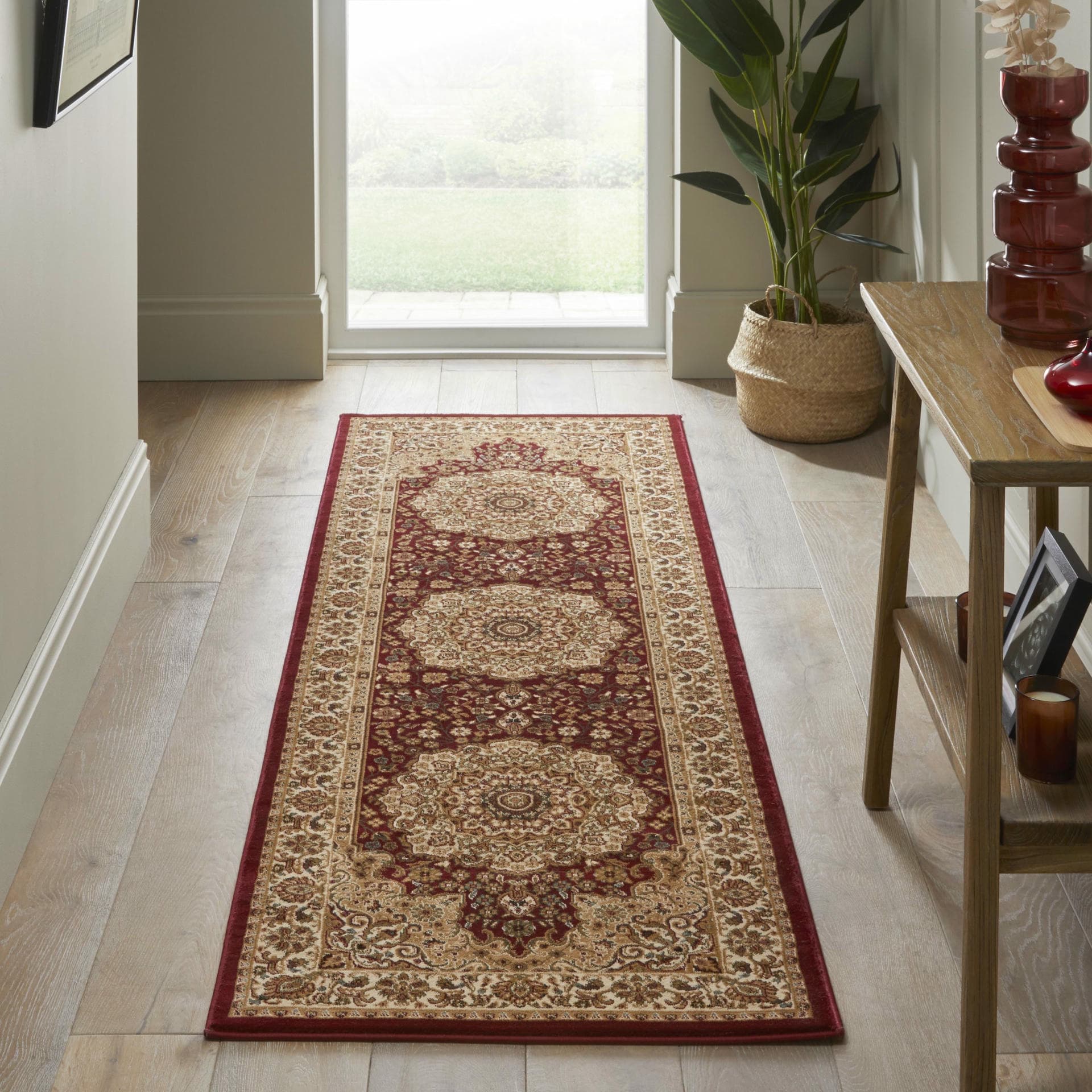 GRAND HERITAGE - GH101 - Red rug, photo 6