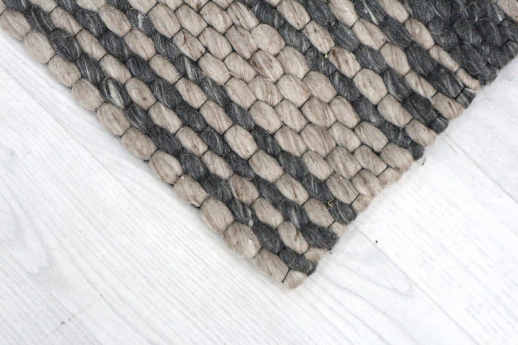 Handmade Indian Rug HJB006000 A 102 x 60