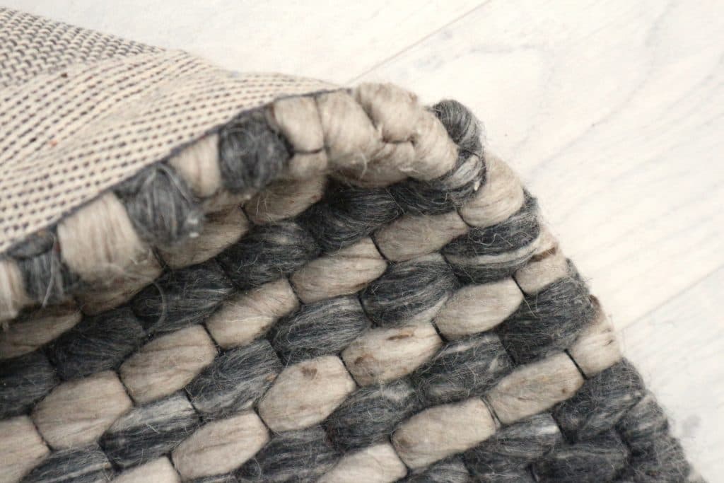 Handmade Indian Rug HJB006000 A 102 x 60
