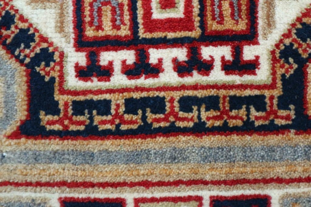 Indian Kazak Rug IKA006000 I 91 X 63