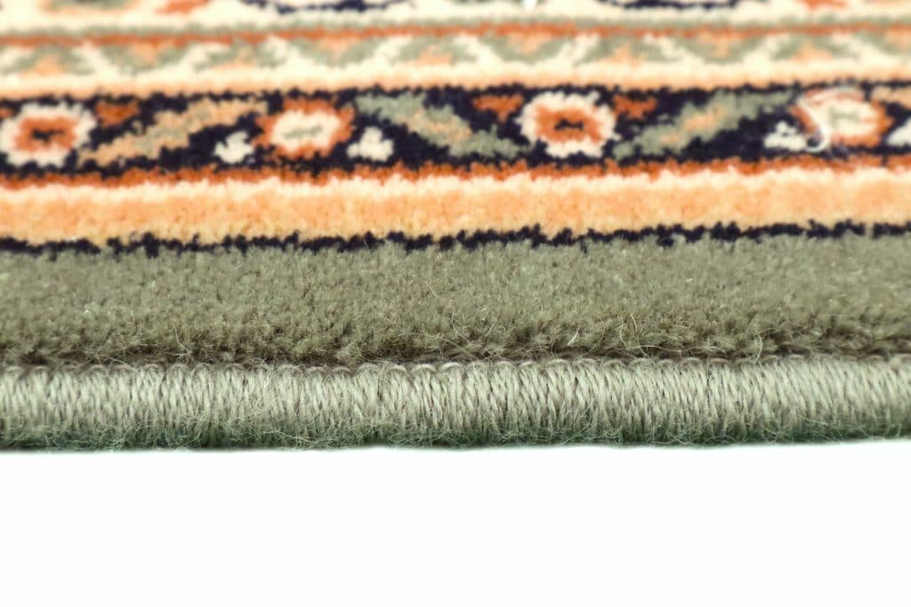 Kashmir woven rug - Red - Machine woven rug with Traditional design KAS029D27 400  x300