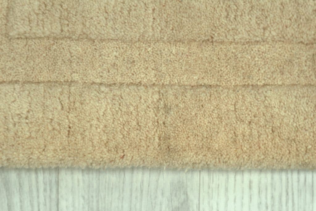 Lippa Plain Carved Rug - Beige FAU000100 P