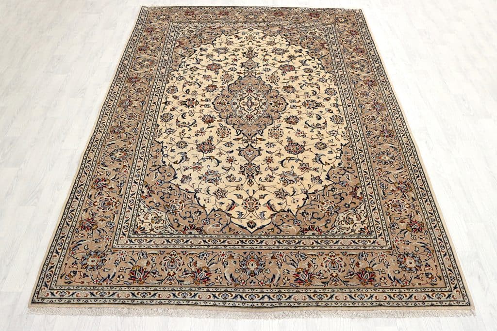 Persian Keshan Rug PEC023CHE 307 x 202