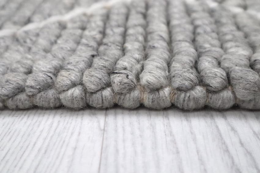 Plaited Rug - Grey - Plain 100% wool rug with Plaited design ILE018008