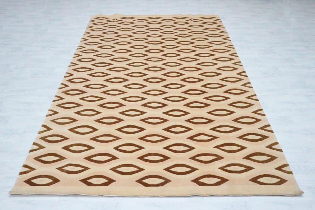 Modern Tibetan Rug Fine Line CTN025S13 L 302 x 234