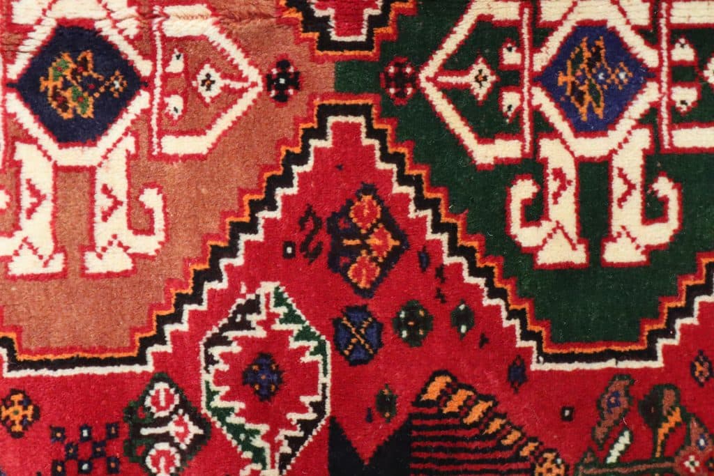 Persian Quashkai Rug QUA022000 270 X 173