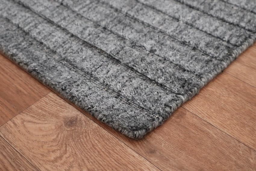 Lippa Tip Sheered Rug IHV044002 244 x 80
