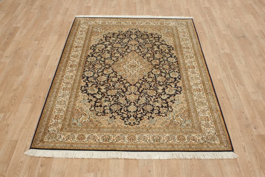 Kashmiri Silk Rug KSK018088 182x124