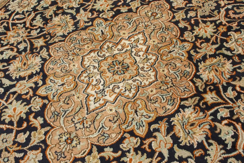 Kashmiri Silk Rug KSK018088 182x124