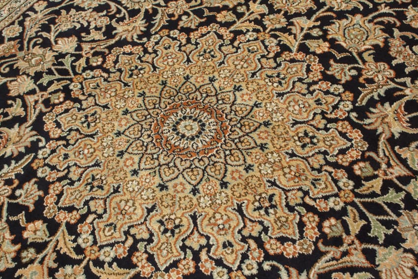 Kashmiri Silk Rug KSK018088 185x127