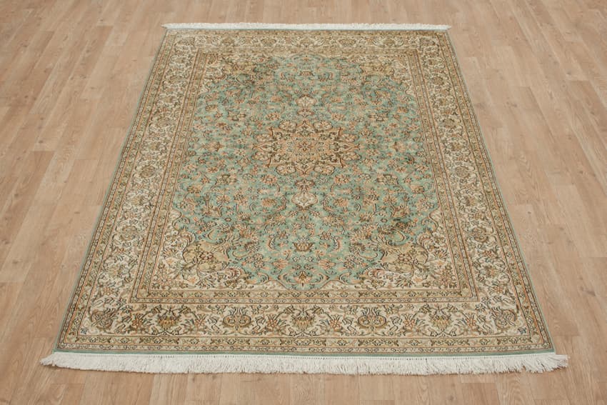 Kashmiri Silk Rug KSK018099 187x128