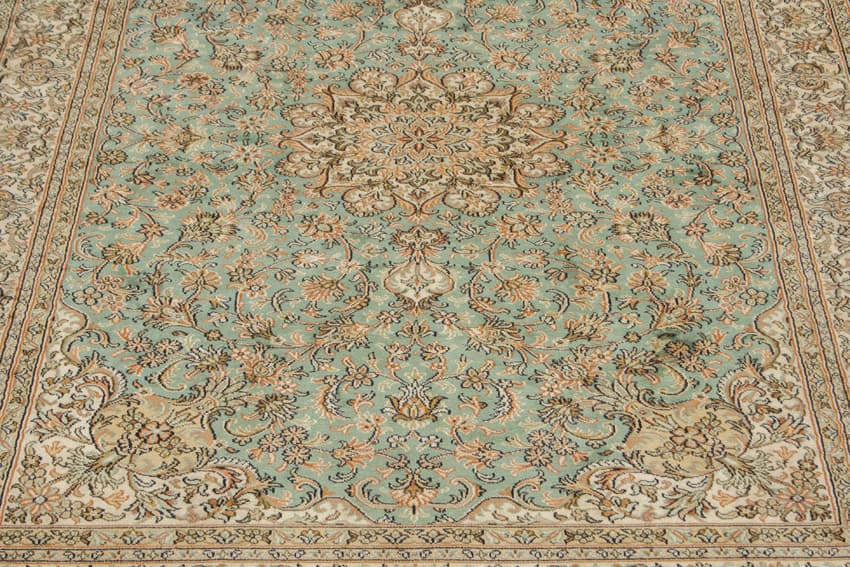 Kashmiri Silk Rug KSK018099 187x128