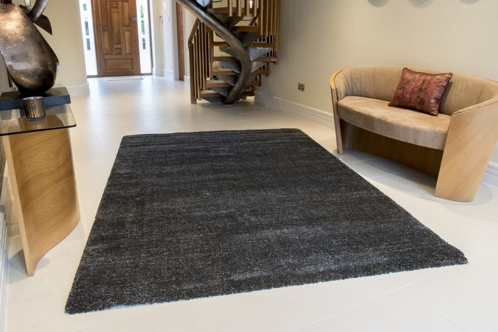 Shaggy Rug - Black ZBK002